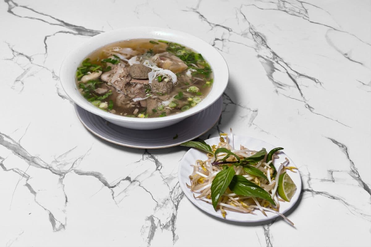 #22 - House Special (Phở Dặc Biệt)