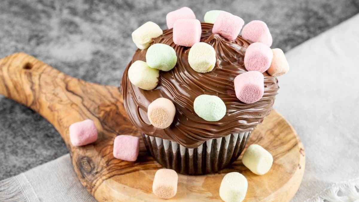 S'mores Cupcake 6 Pack Cupcakes