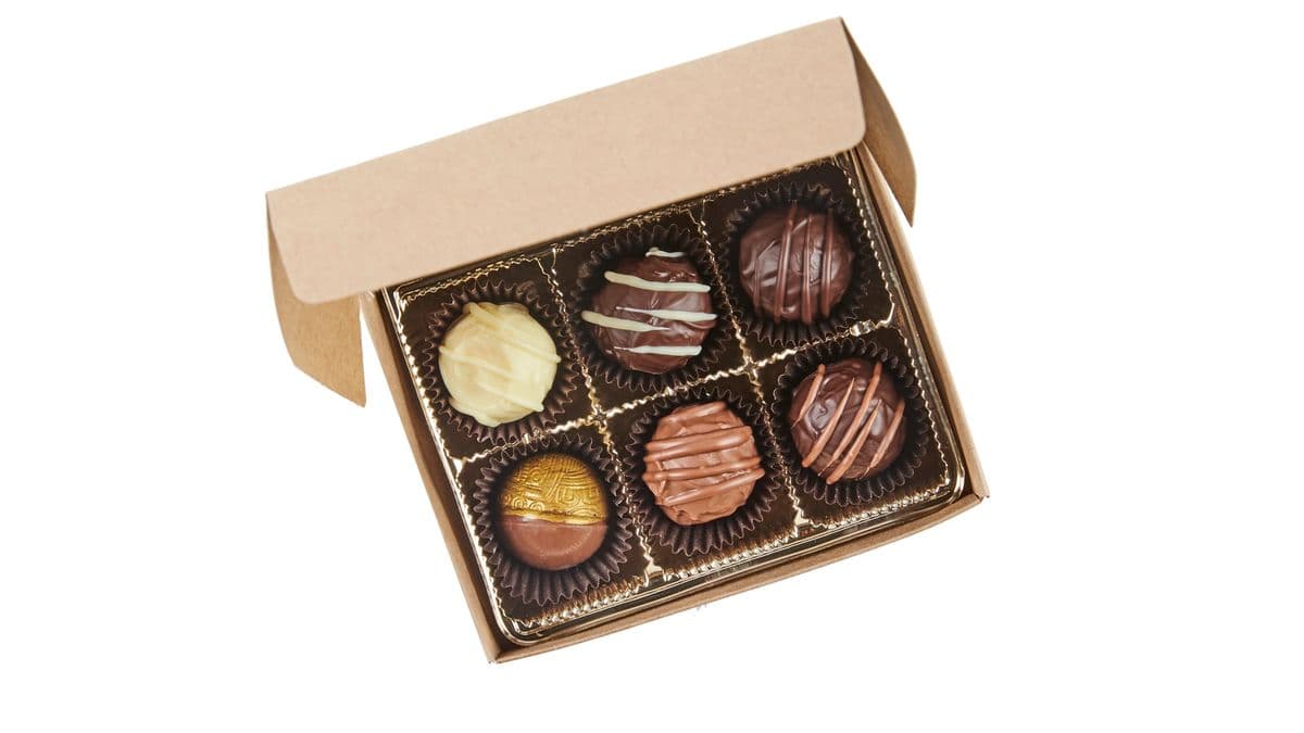 Assorted Truffle Box (6 pcs)