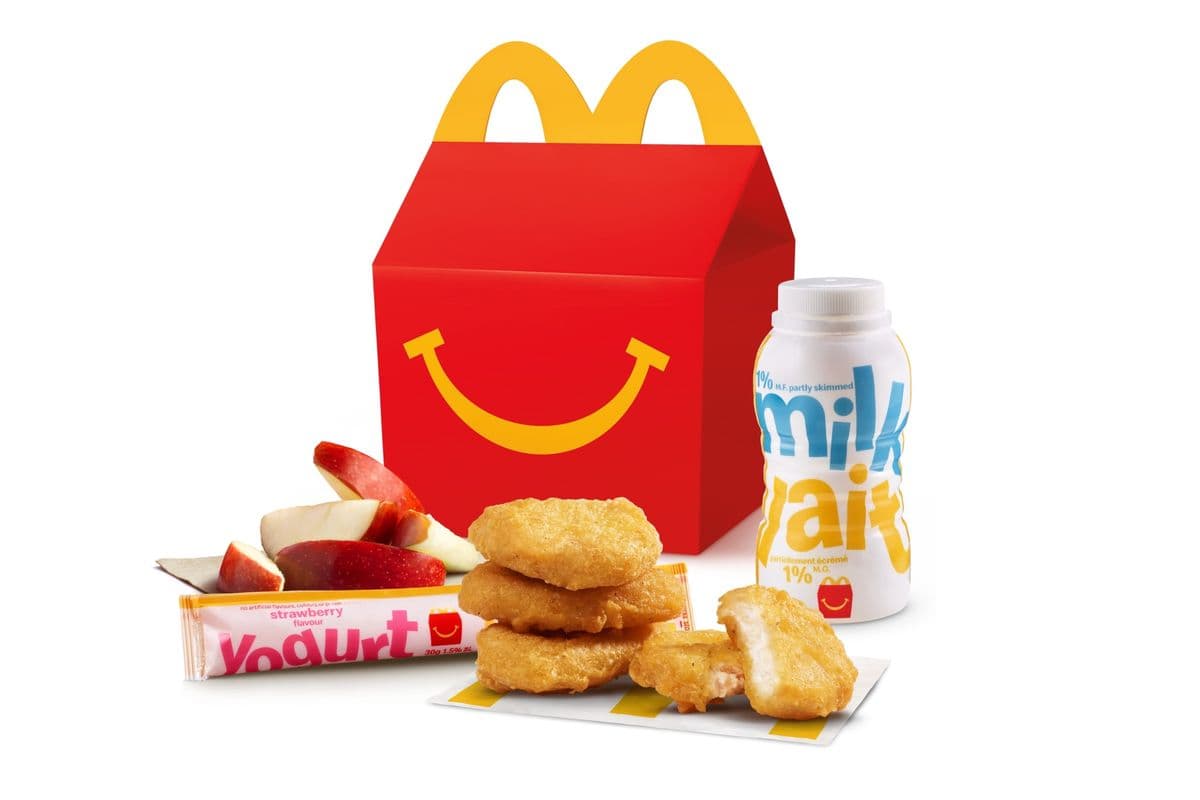 Happy Meal 4 McNuggets with Apple Slices [280-410 Cals]