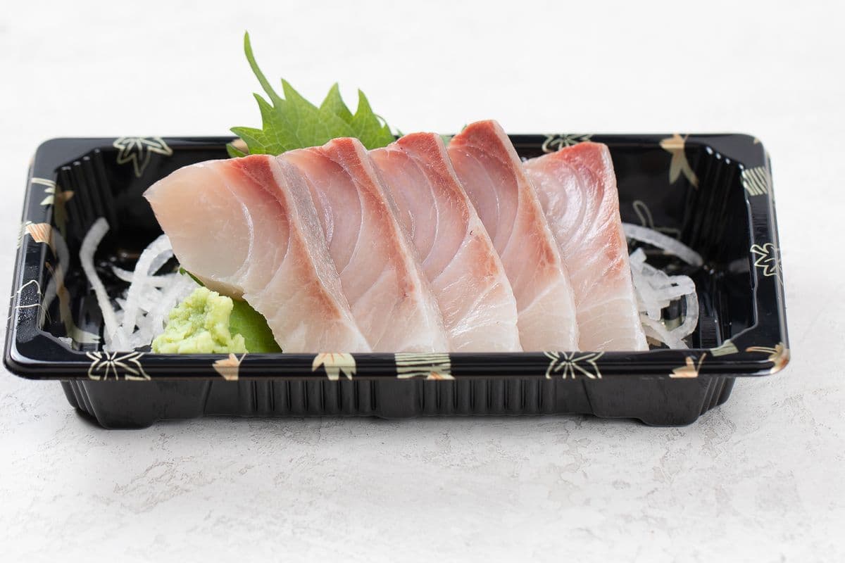 Kampachi Sashimi (5 pcs)