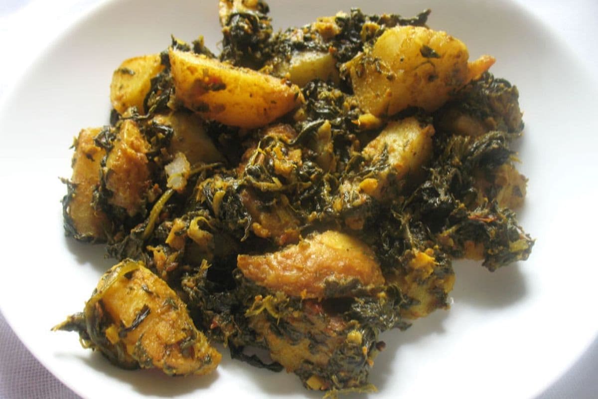 Vegan Aloo Palak Bowl
