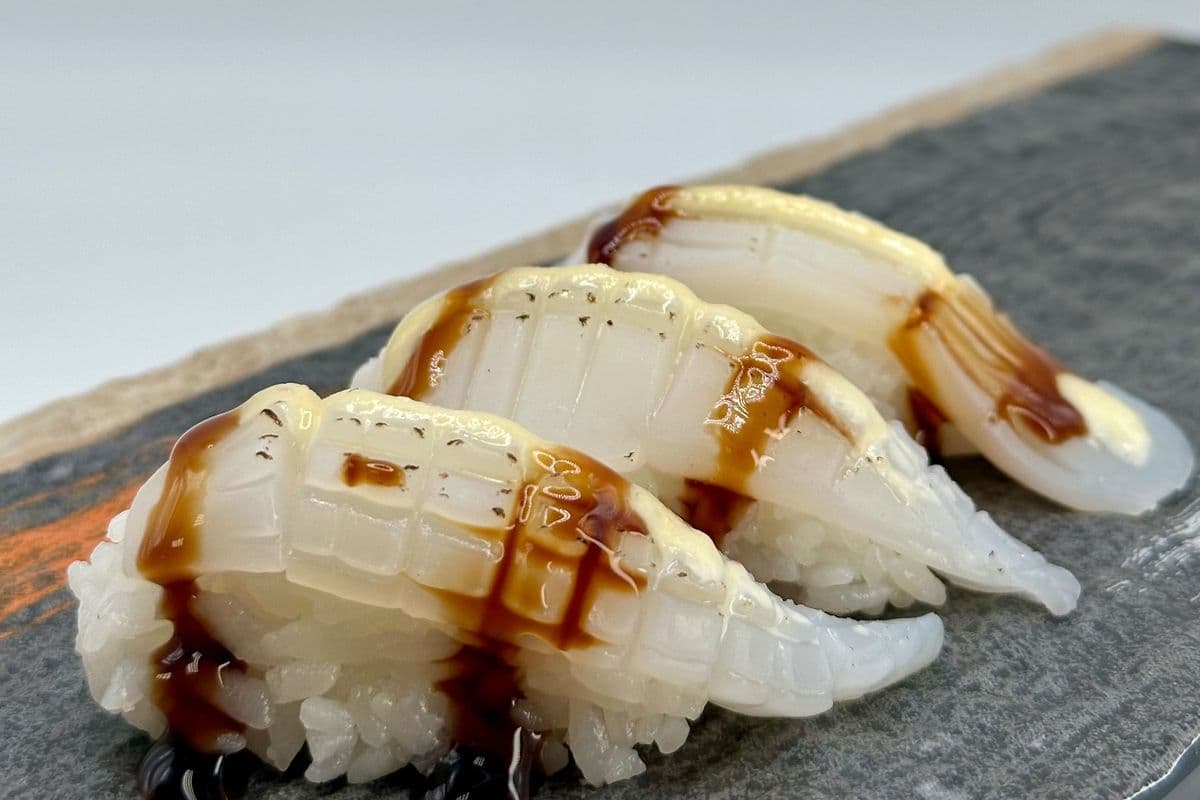Torched Ika Sushi
