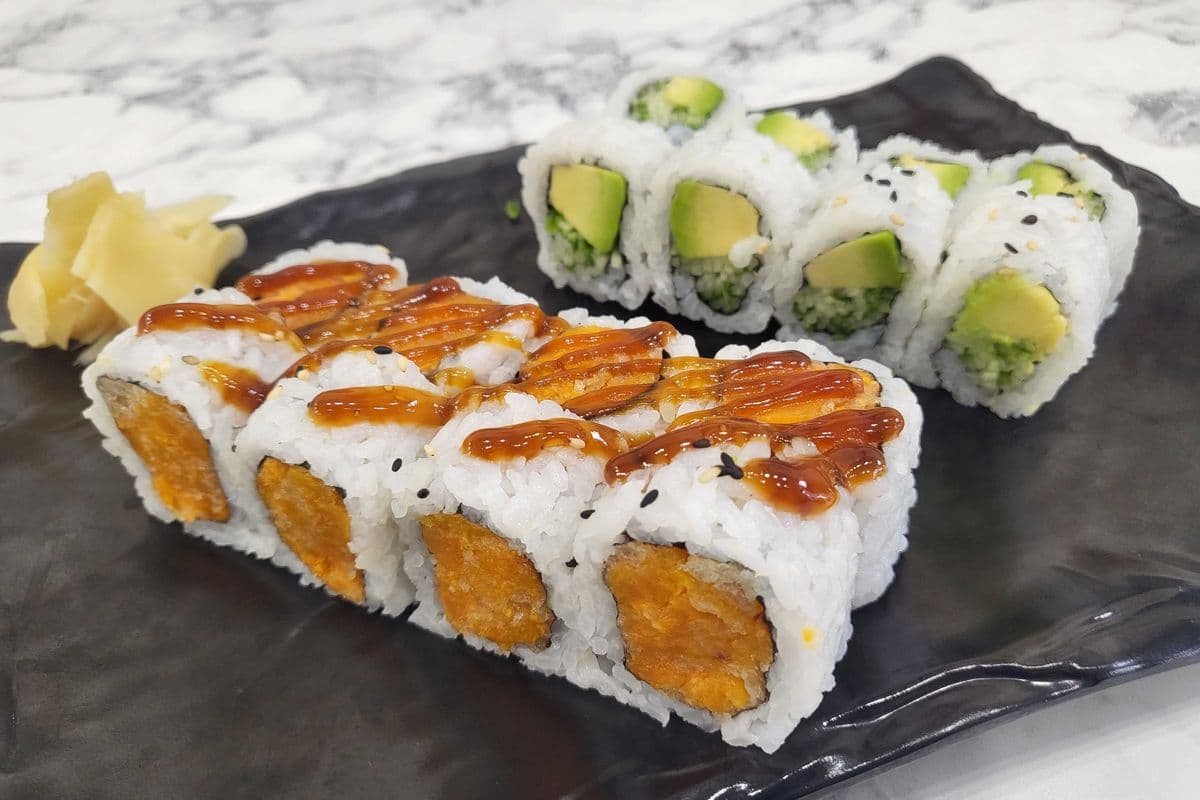 MC5. Maki Combo #5 (16 pcs Veggie)