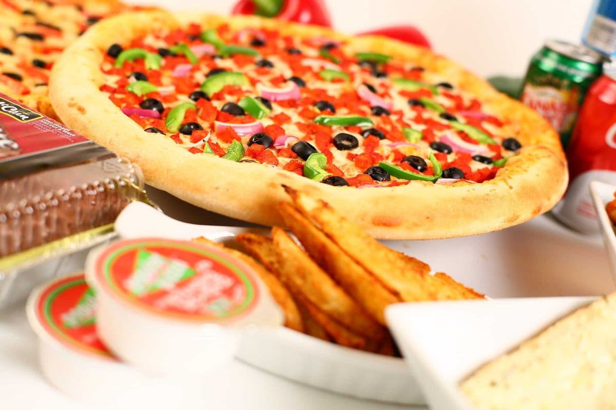 Extra-Large Pizza Popular Fiesta