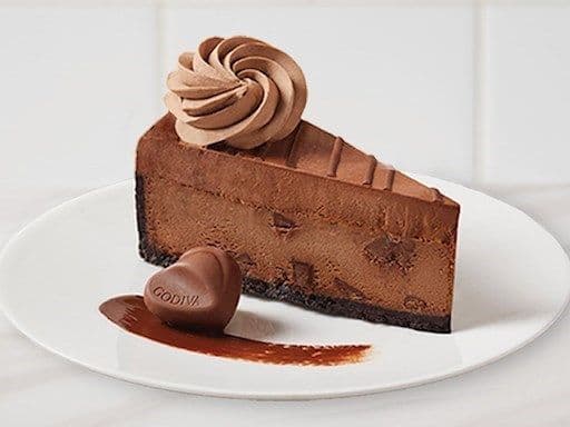 Chocolate Godiva Cheesecake slice / Tranche de Gâteau au Fromage chocolat Godiva