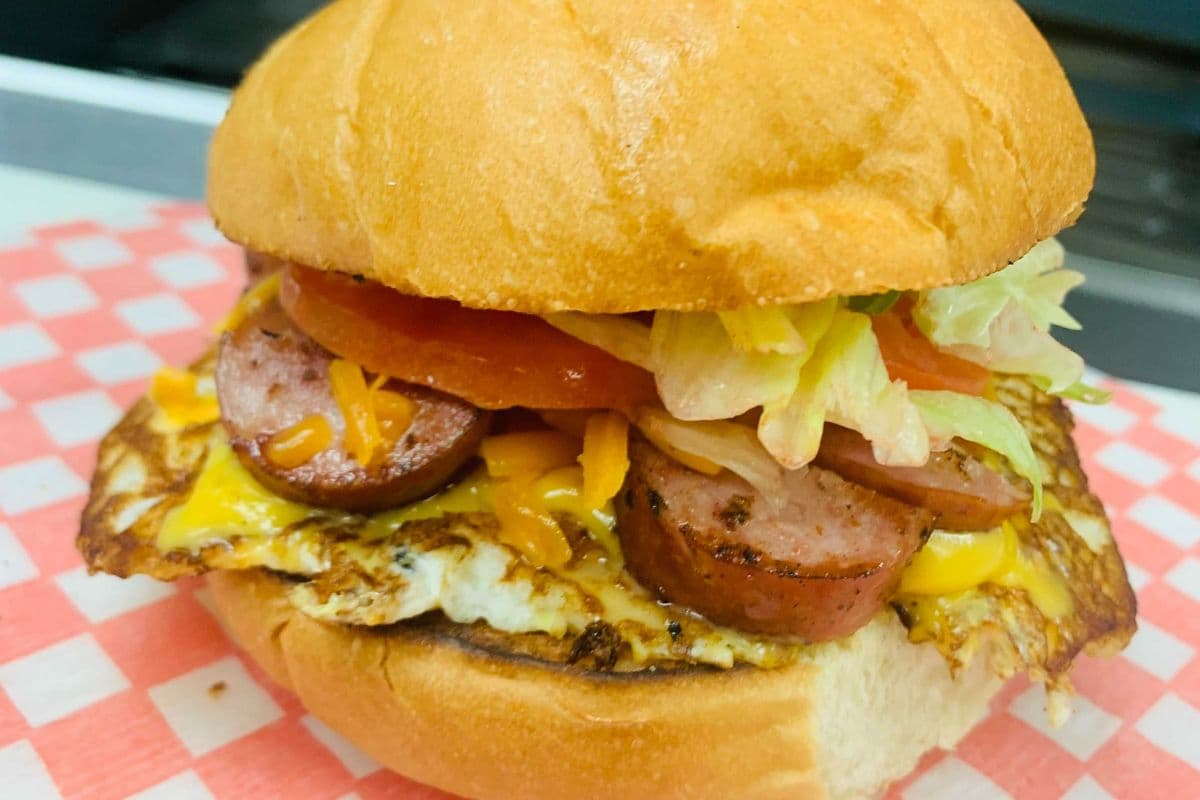 Bacon and Egger or Sausage and Egger