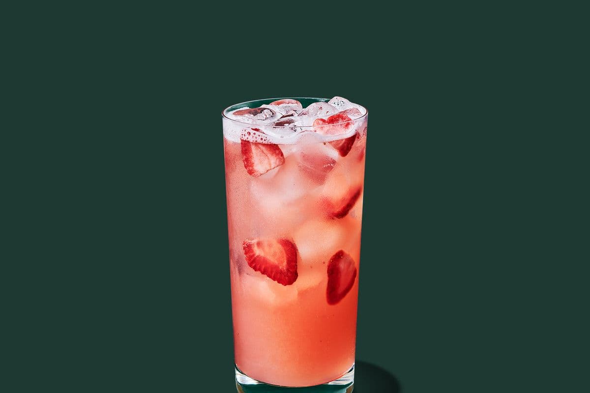Strawberry Açaí Lemonade Refresher
