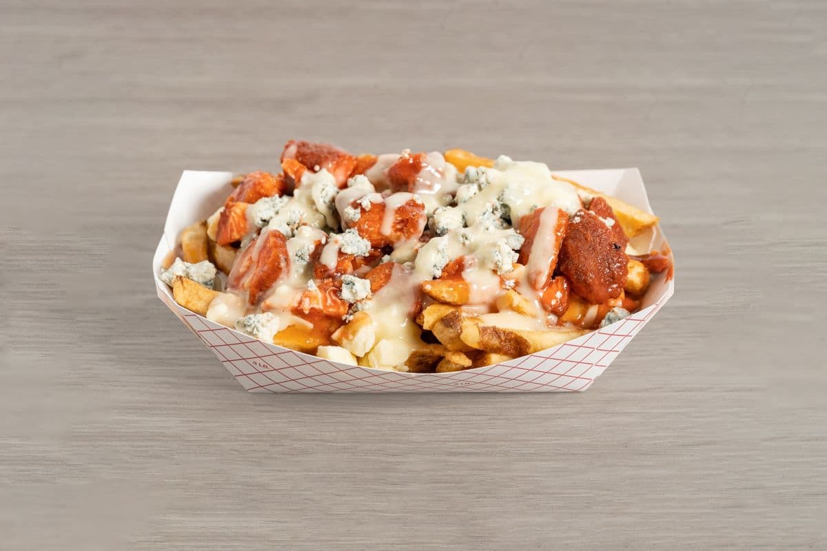 Buffalo Chicken Poutine