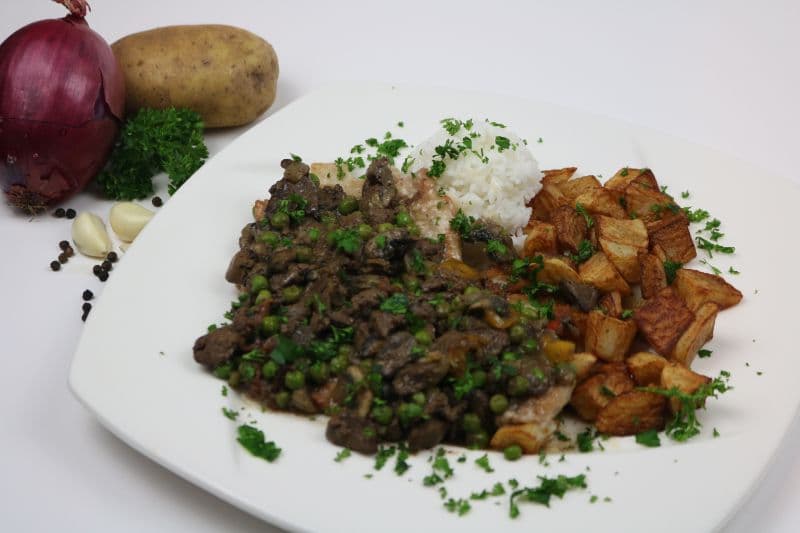 Sliced Pork with Budapest Ragout