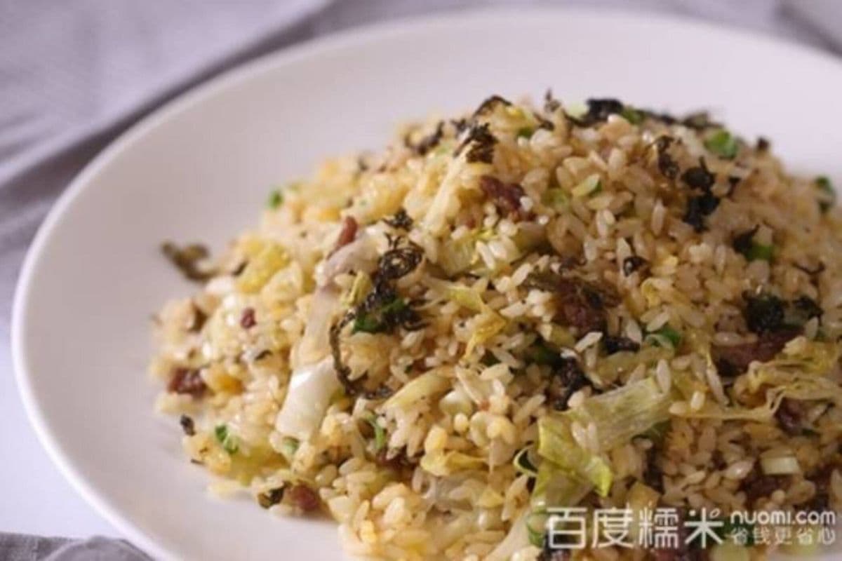 E13. Guilin Minced Pork Fried Rice 桂林肉碎炒饭