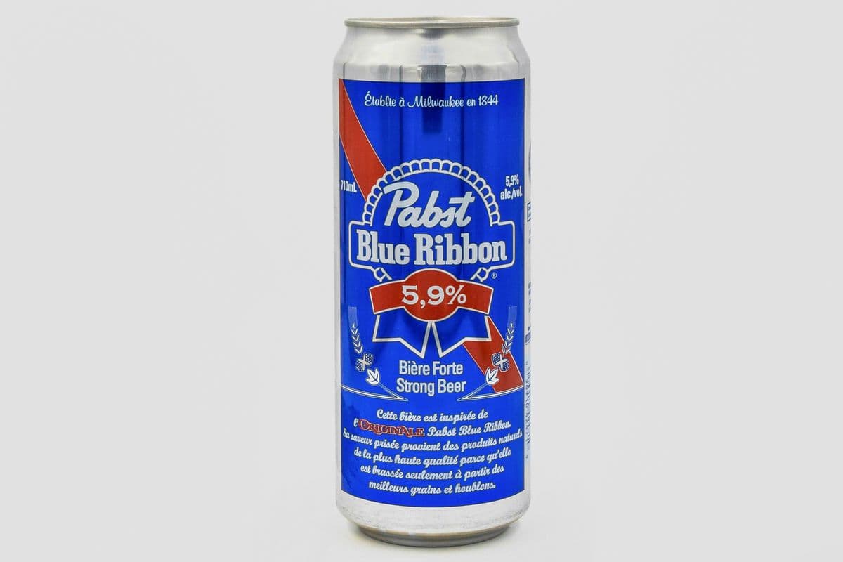 PABST BLUE RIBBON 5.9% 710ML (1 x 710ML)