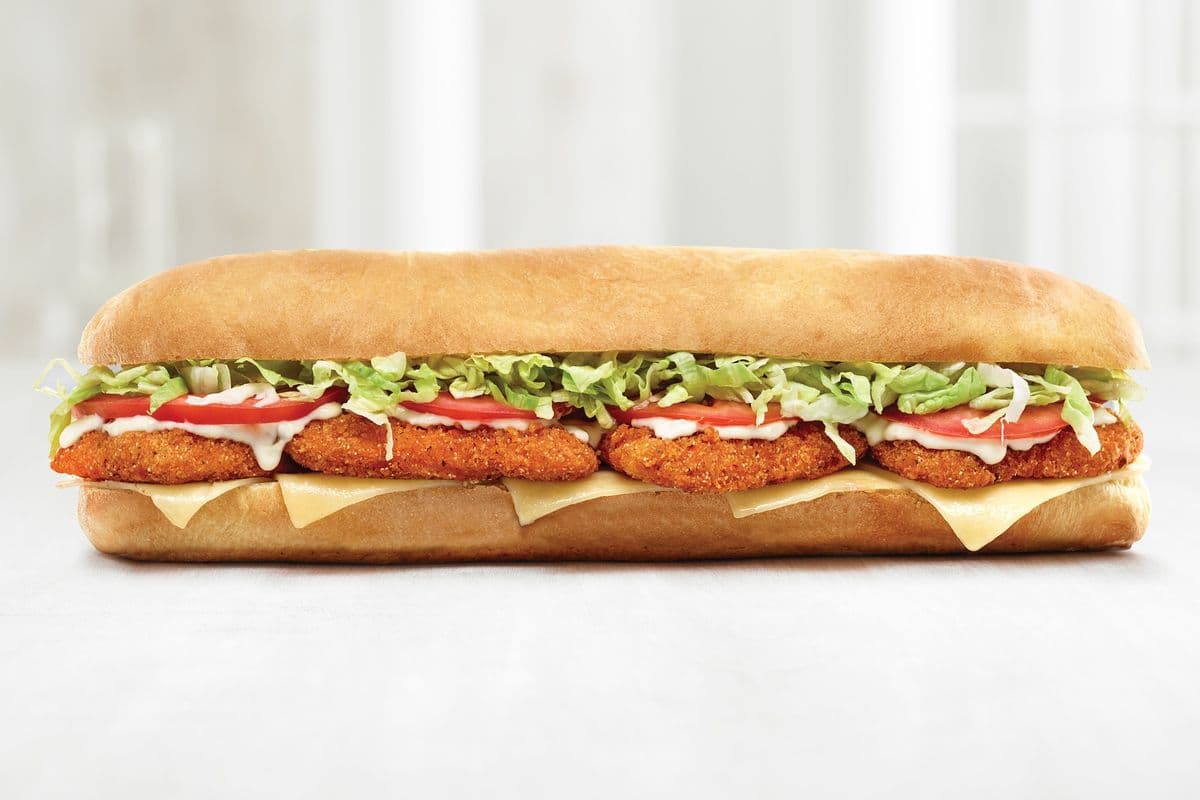Grand Sandwich - Le Poulet Épicé Pané / Large Sandwich - The Spicy breaded Chicken
