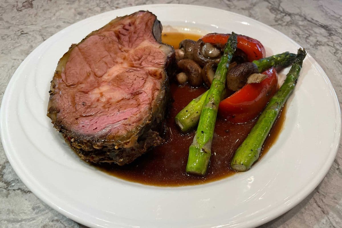 Sandwich Rôti de Côte de Bœuf / Roast Prime Rib Sandwich