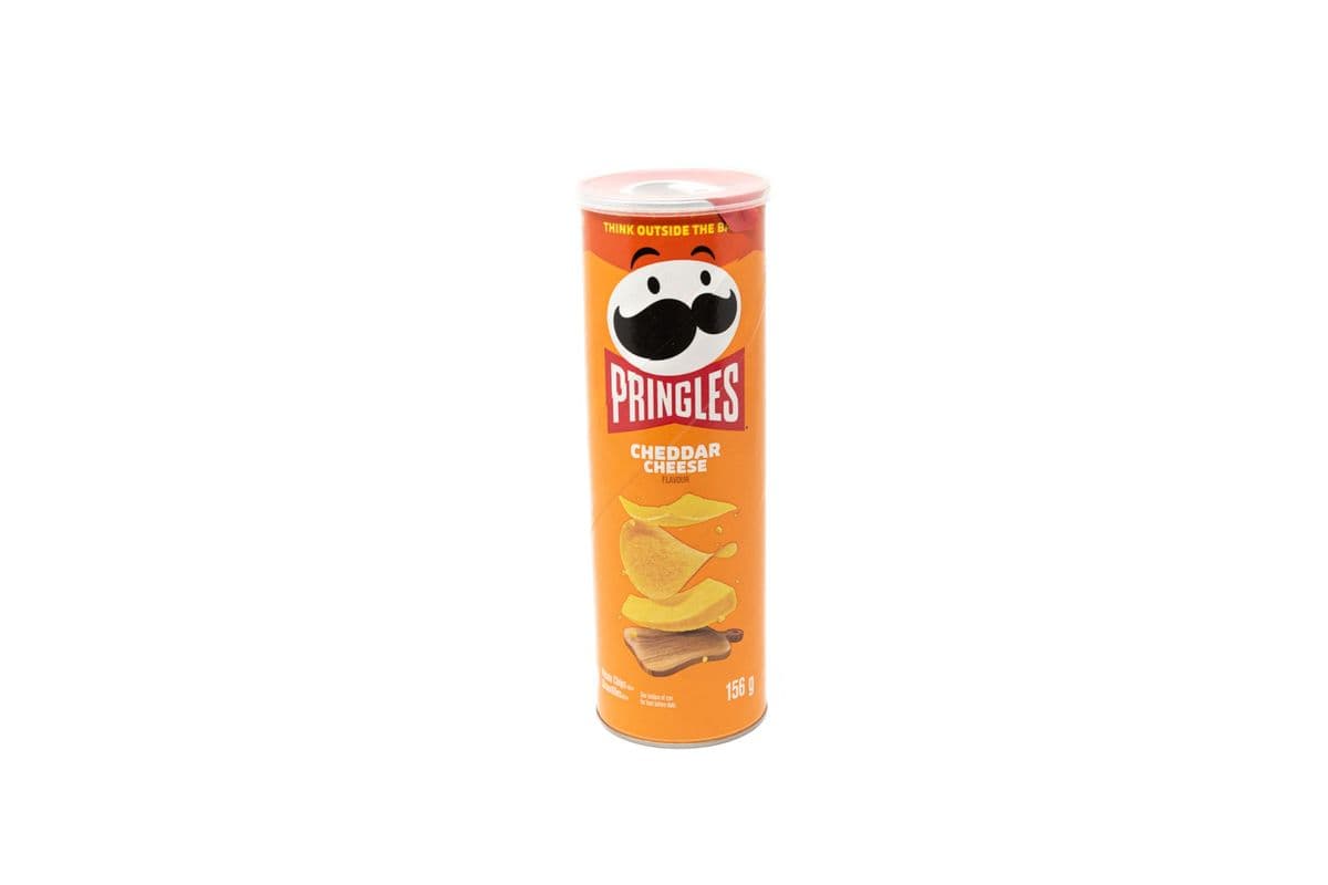Pringles Cheddar cheese (156g) (260 Cal)
