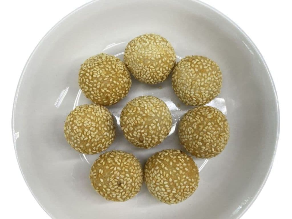 S10. 炸煎堆仔  Sesame Ball