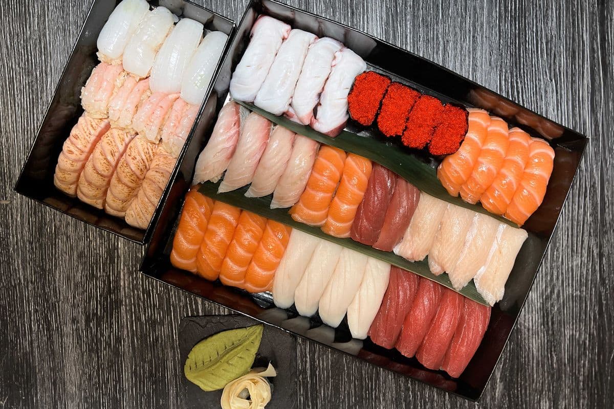 V4 Vintage Sushi 48 Pcs (For 4)