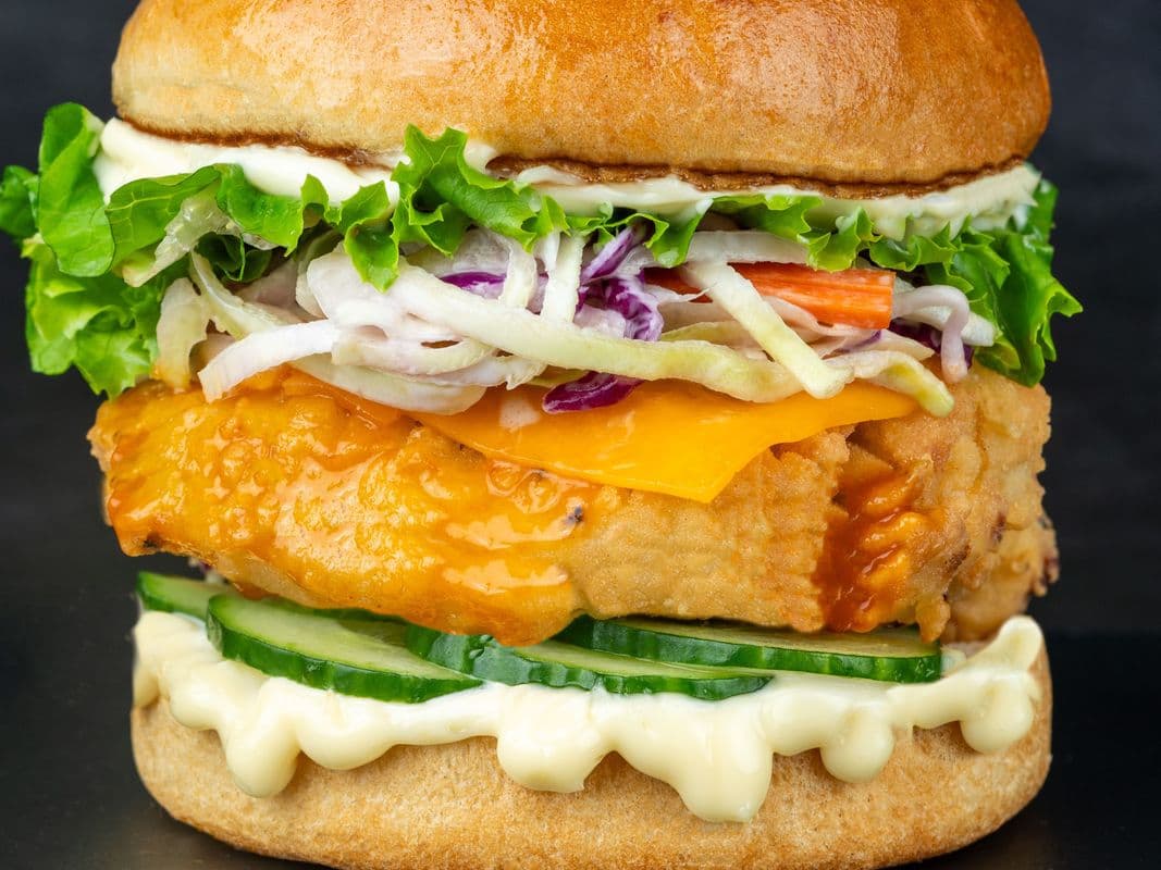 CHICKEN CRUNCH MUNCH