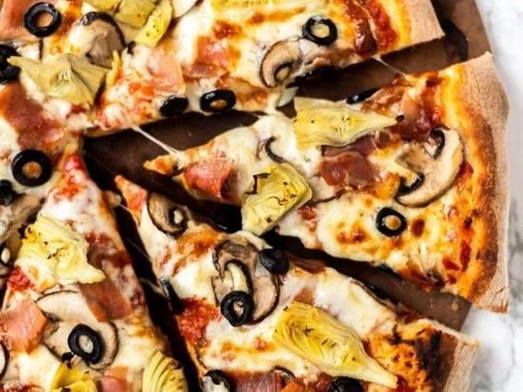 Capricciosa Pizza (partysize)