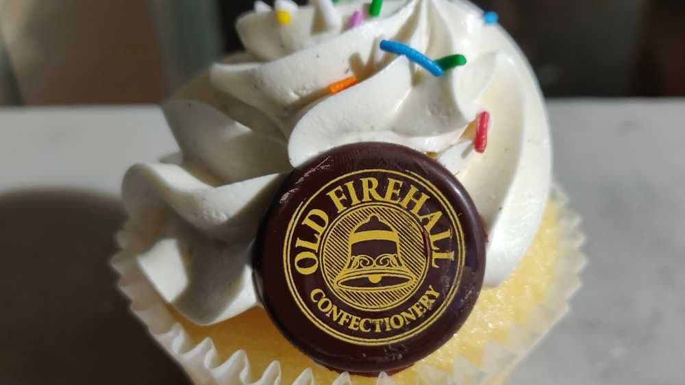 Vanilla Birthday Cake Cupcake