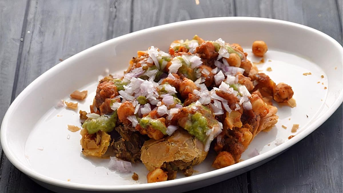 Samosa with Chana