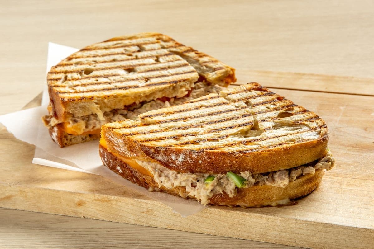 TUNA MELT