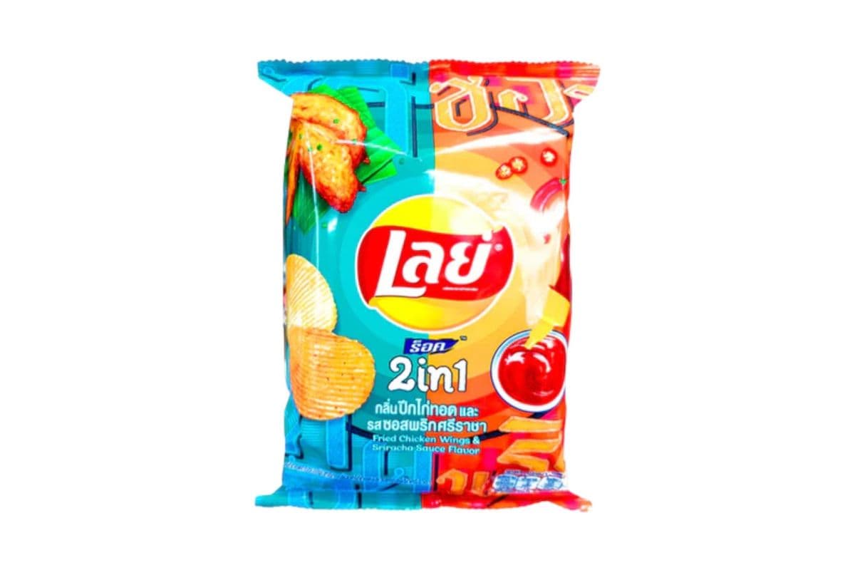 Lay’s 2 in 1 chicken wings and sriracha sauce (40g)