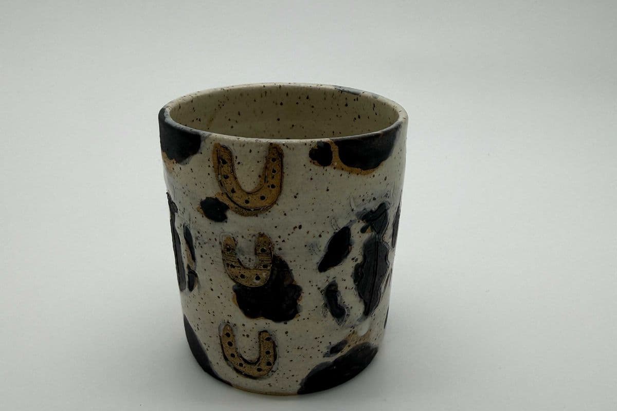 Lucky horseshoe tumbler