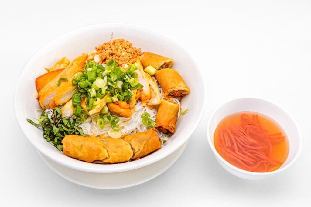 33c. Grilled Chicken and Two Spring Rolls on Rice Vermicelli