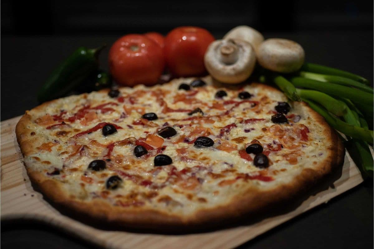 Small Greek Apollo Pizza