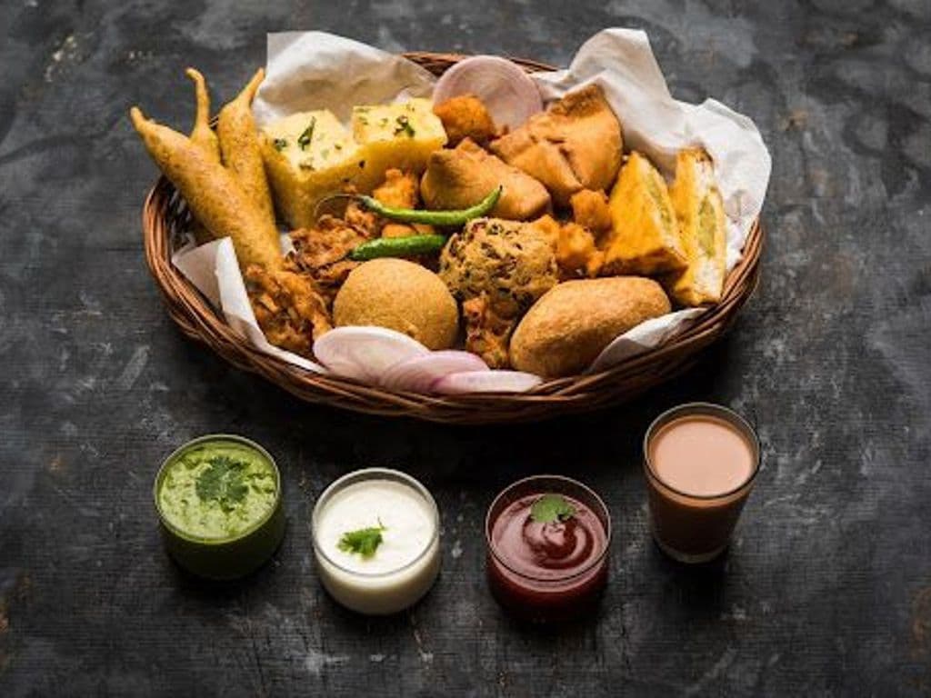 Mix Bhajiya (1 lb)