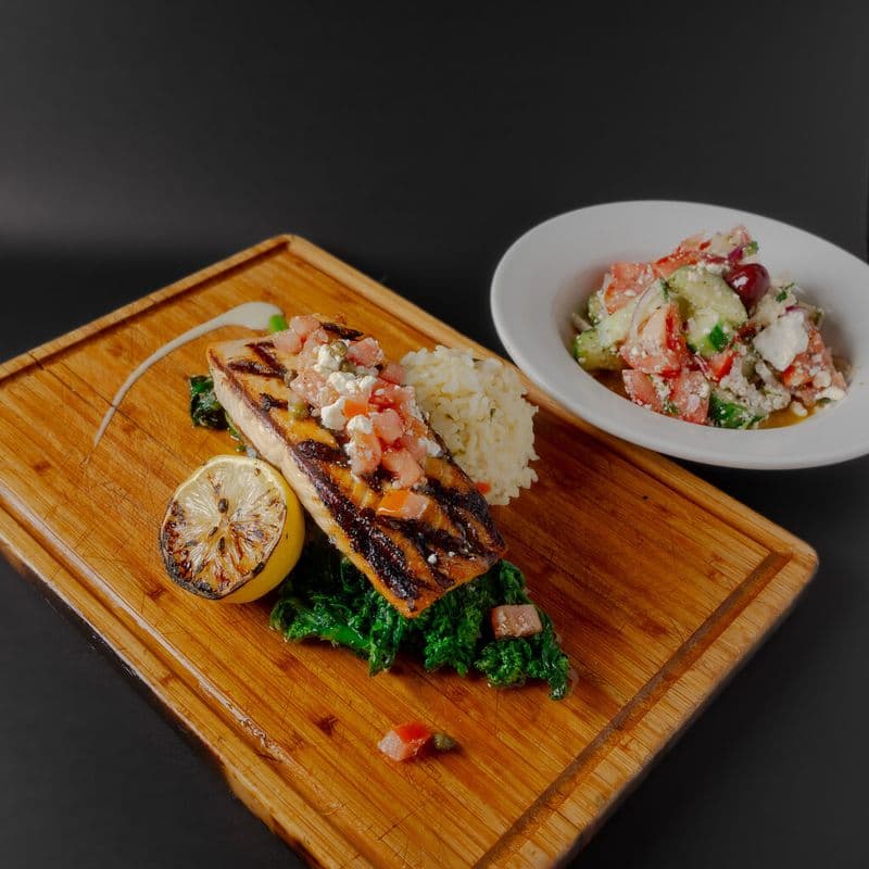 Grilled Atlantic Salmon / Saumon Atlantique grillé