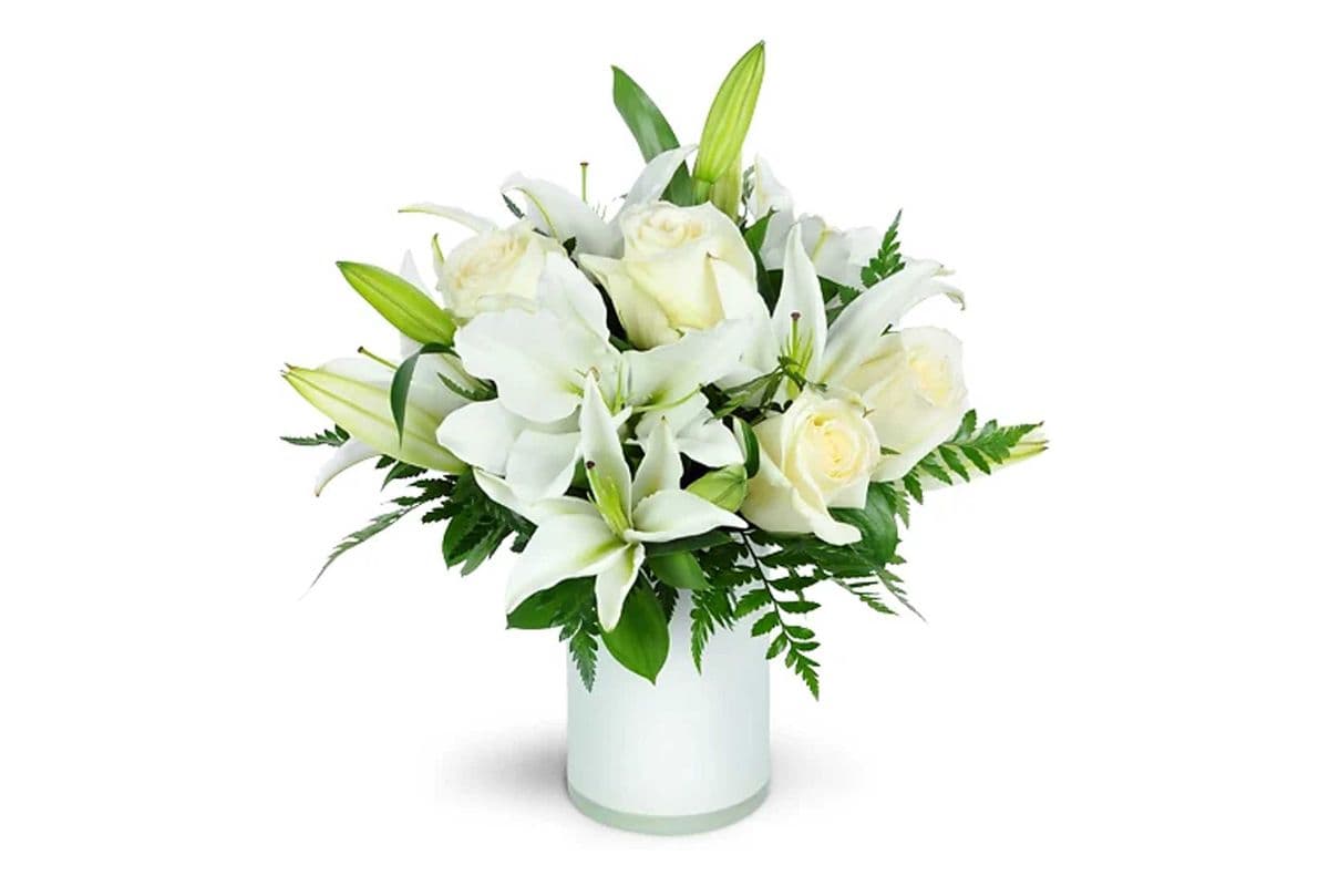 Sweet Notions - Classy All-white Mix of Roses and Lilies