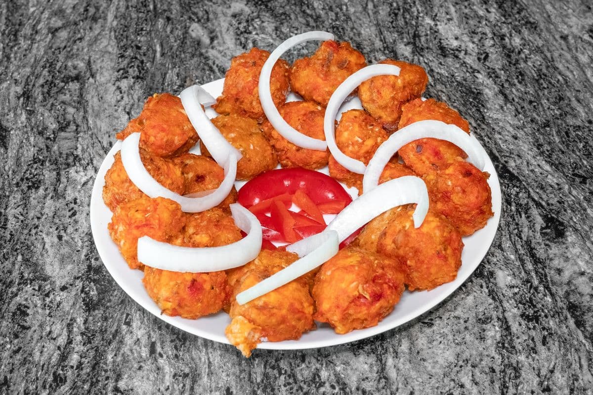 Veggie Manchurian (Large $ 15.85)