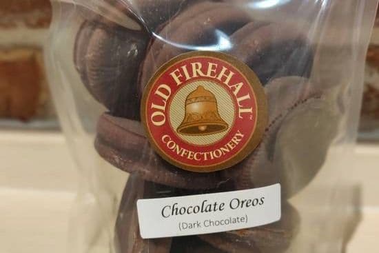 Chocolate Dipped Oreos