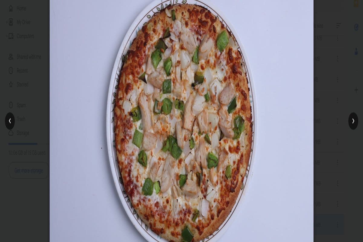 Medium Chicken Alfredo Pizza