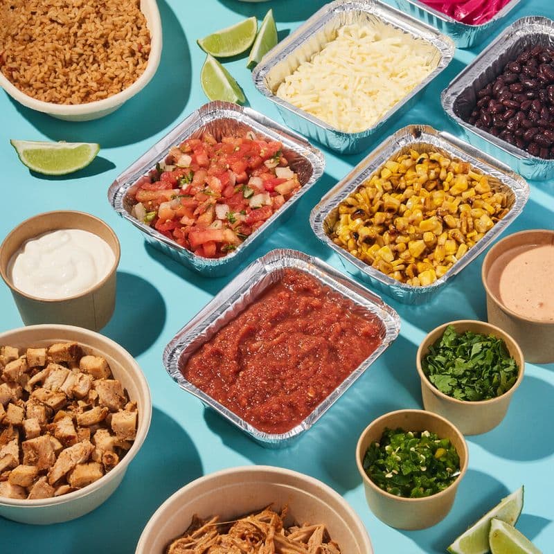 Build Your Own Bowl  (Serves 4-6) / Composez votre propre bol (pour 4 à 6 personnes)