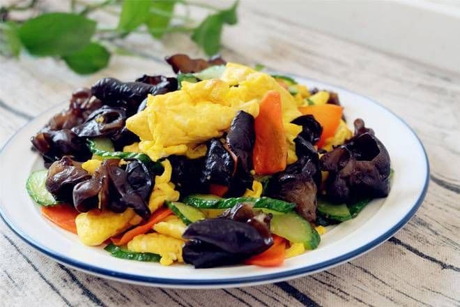 Œuf aux champignons / Egg with Mushrooms