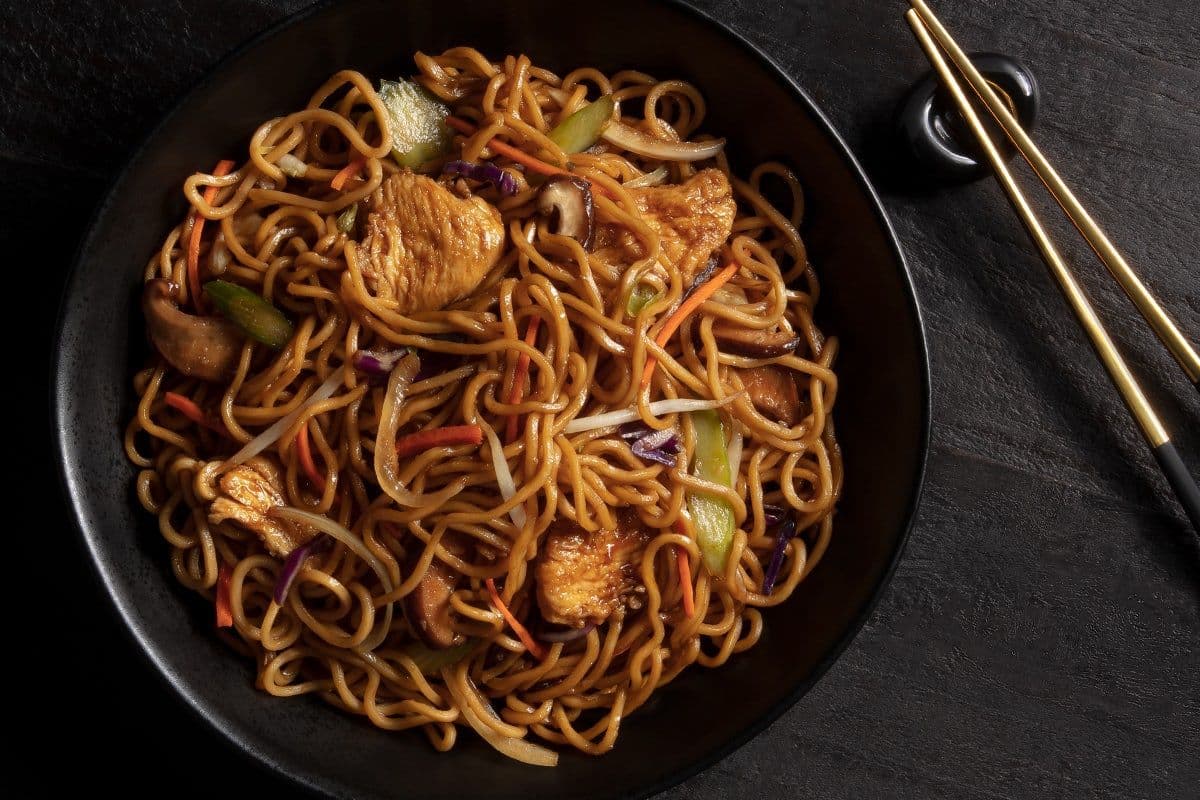 Signature Lo Mein l Vegetable
