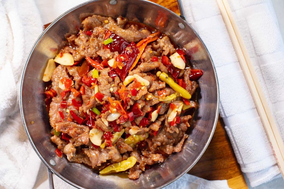Boiled Beef with Pickled Pepper 泡椒牛柳