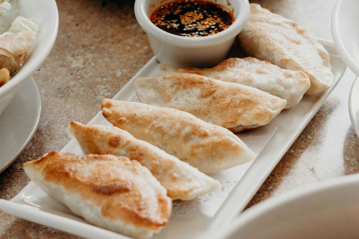 24B. Deep-Fried pork dumplings (6 pcs)