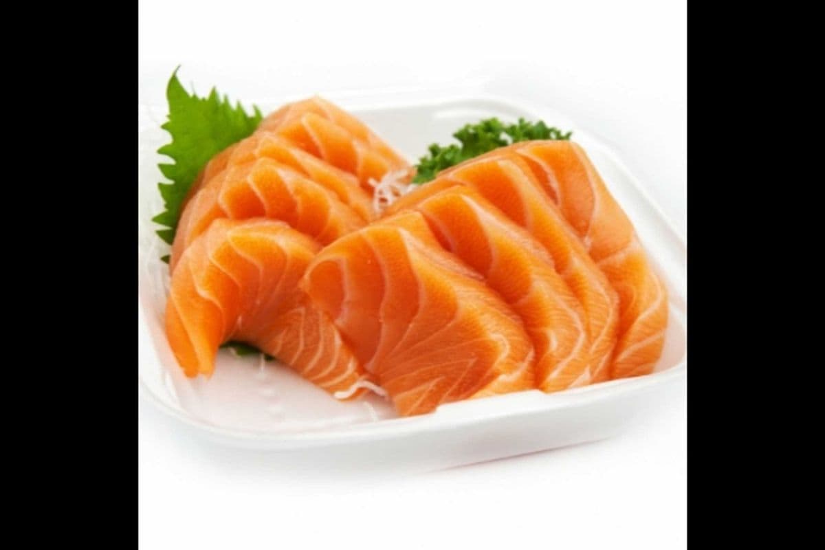 J05. Salmon Sashimi