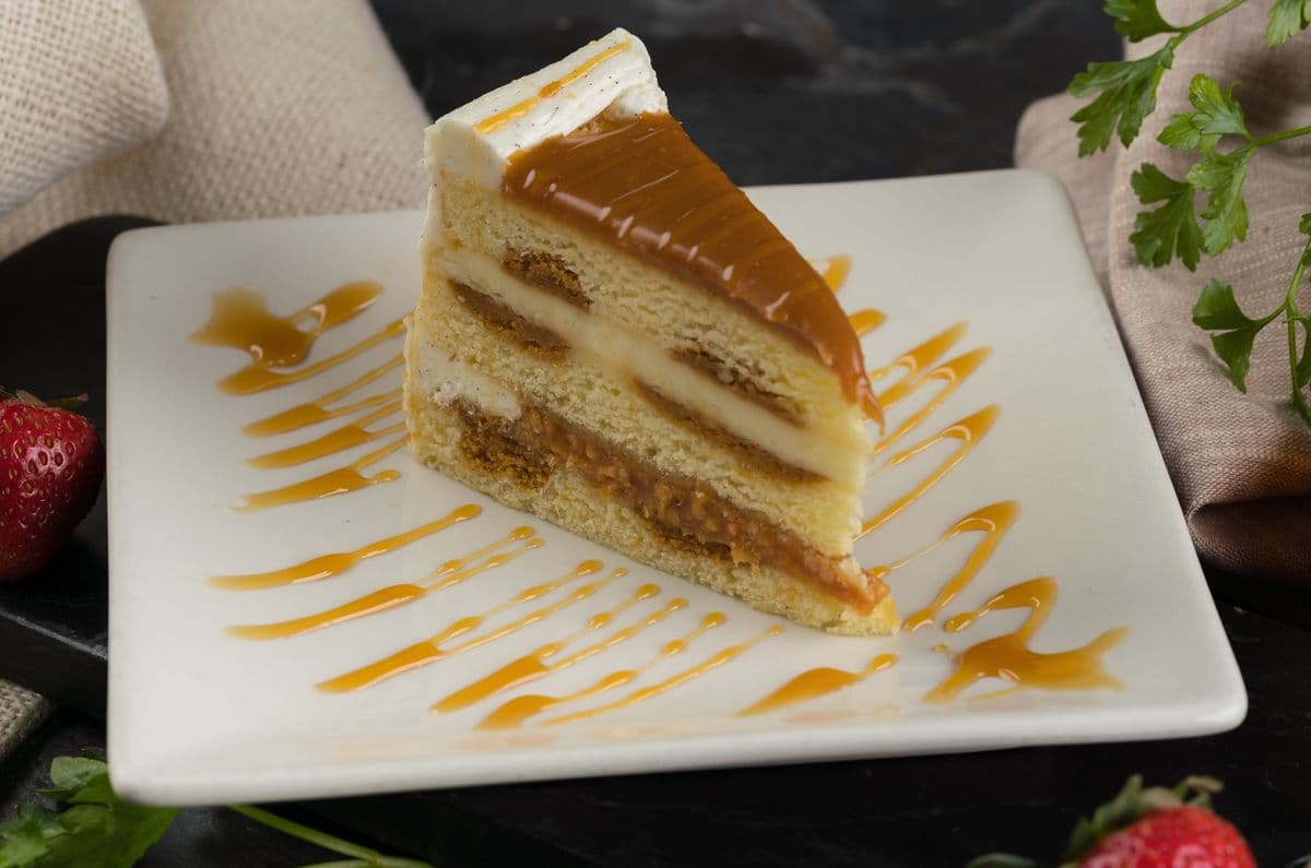 Salted Caramel Vanilla Crunch Cake