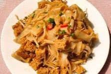 Stir-Fried Cold Noodle With Beef 牛肉炒凉皮