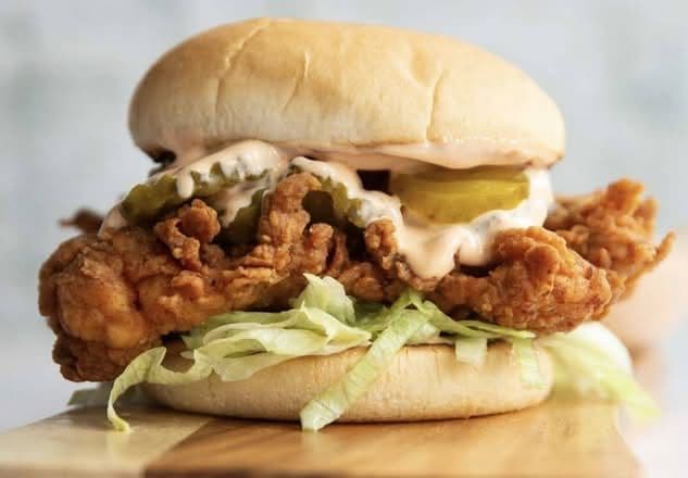 Creamy fusion Chicken Burger