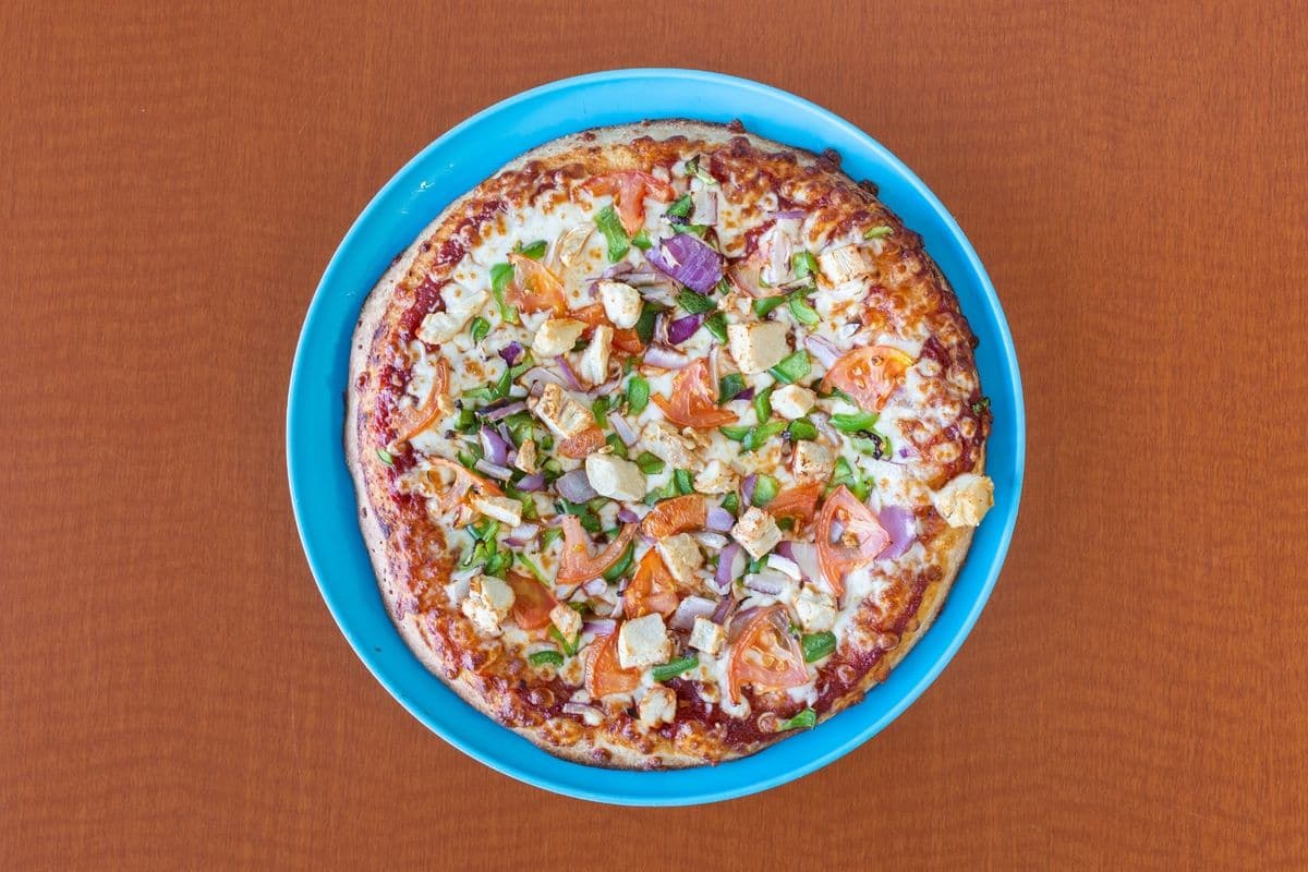 Small BBQ Chicken Deluxe Pizza