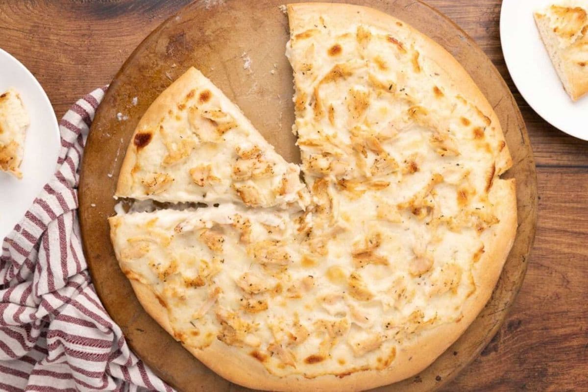 Alfredo Chicken Pizza