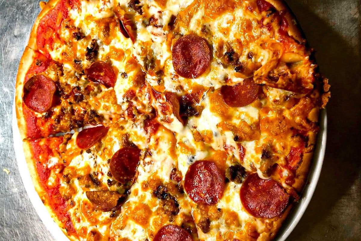 Meet Lovers Pizza