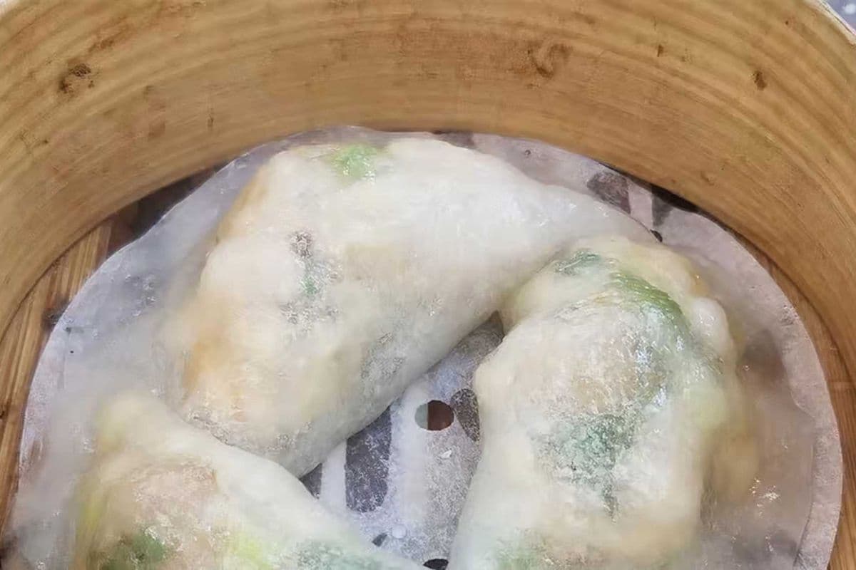 Steamed Minced Pork and Crab Meat Dumpling