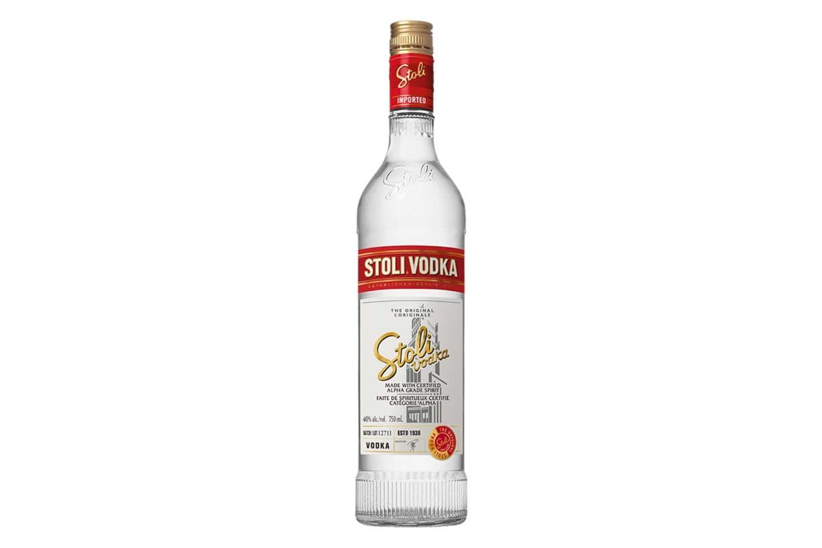 Stolichnaya (1 x 750 ml)